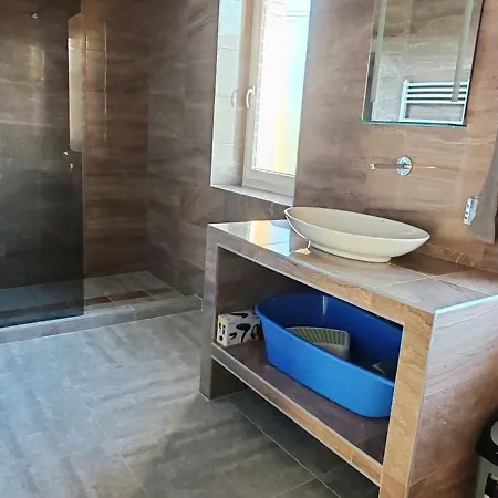 Virag Vendeghaz Dom wakacyjny *